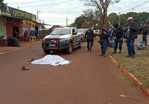 Jovem morre atropelado enquanto voltava para casa; motorista fugiu sem prestar socorro.
