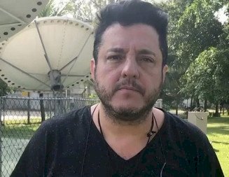 Avião de Bruno, da dupla com Marrone, faz pouso de emergência após turbina estoura