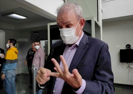 Mirando a Câmara dos Deputados, Geraldo Resende deixa a Saúde