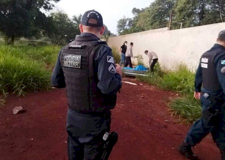 Corpo é encontrado às margens da rodovia na região do Parque das Nações