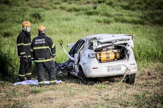 Professora de 66 anos tem o corpo mutilado em capotamento na MS-010