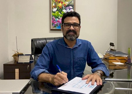 Harfouche repete tática polêmica e vai ser candidato a senador na chapa de Rose