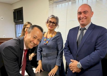 OAB substitui advogado acusado de agredir desafeto com coronhada