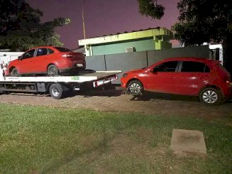 Após roubar 2 carros, ladrão tenta fugir e morre ao trocar tiros com a PM
