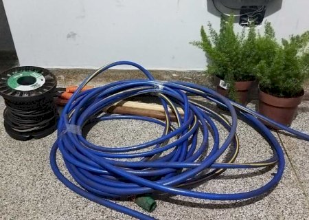 Homem é preso com objetos furtados após fazer limpa em chácara