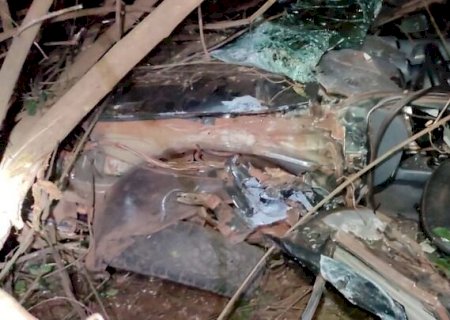 Colisão com carreta deixa morador de Dourados em estado grave