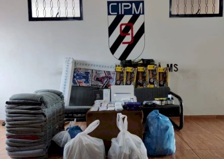 Douradense é flagrado com diversas mercadorias contrabandeadas