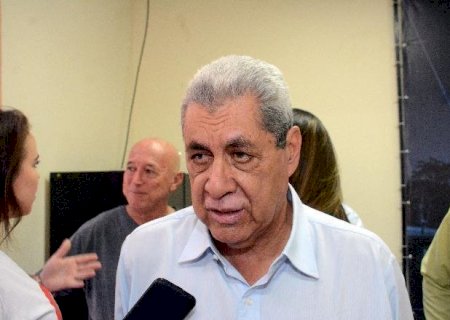 André Puccinelli mantém resistência à pressão do PSDB