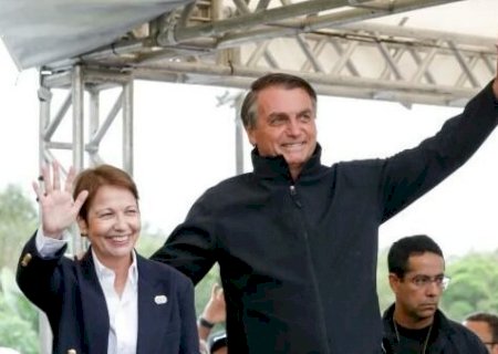 Em meio a rumor de Tereza Cristina como vice, Bolsonaro adia vinda a MS