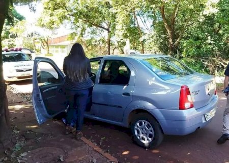 Dourados: Carro do casal morto a facadas e machadas é encontrado abandonado