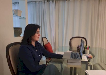 Indignada com 1%, Simone critica eleitores por escolherem entre “escândalos de corrupção”