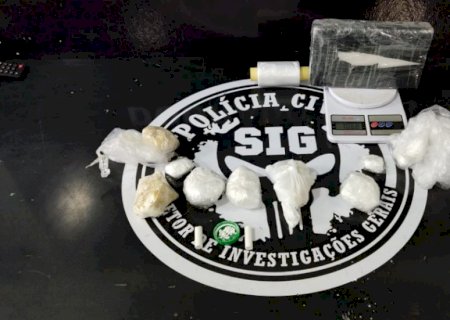 Mulher é presa pelo SIG com cocaína que guardava para o marido que está preso
