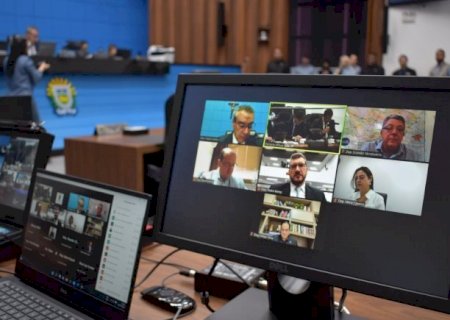 Deputados aprovam R$ 22 bilhões para Orçamento