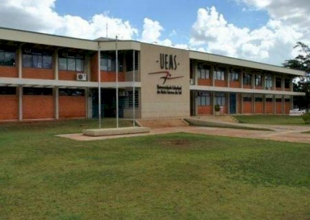 Uems abre vagas para imigrantes e refugiados