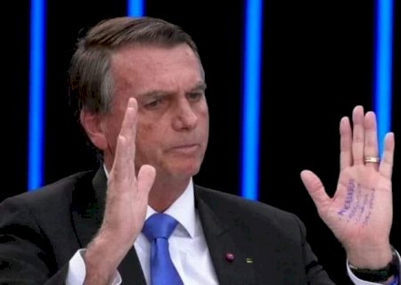 Bolsonaro apresenta uma versão moderada para tevê no Jornal Nacional