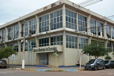 Câmara de Dourados pagou R$ 120 mil em diárias de janeiro a agosto deste ano