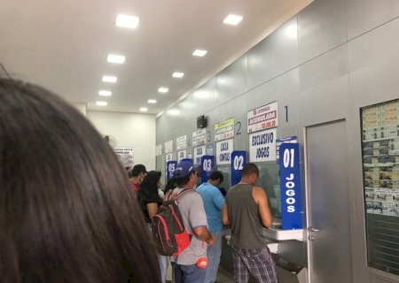 Nove douradenses acertam 4 pontos na Mega