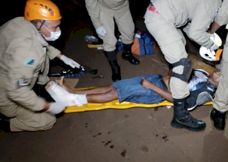 Após acidente entre 2 motos homem de 58 anos morre no Hospital da Vida