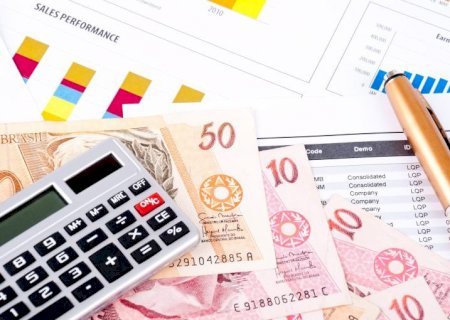 Comissão Mista de Orçamento discute impactos de inflação menor no teto de gastos para 2023