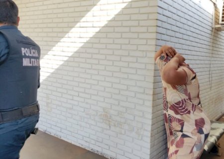 Mulher tenta sacar 'Auxilio Brasil' e acaba presa em Dourados