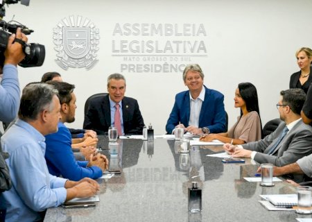 Governo do Estado entrega projeto de lei para expandir ferrovias em MS