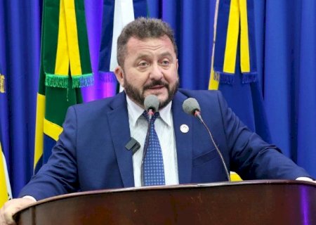 Guto sanciona projeto que Alan tinha vetado