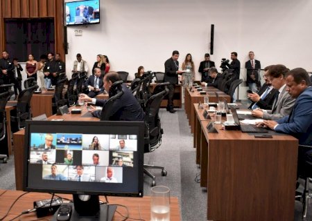 Projeto da LOA e revisão do PPA devem ser votados em 2ª discussão
