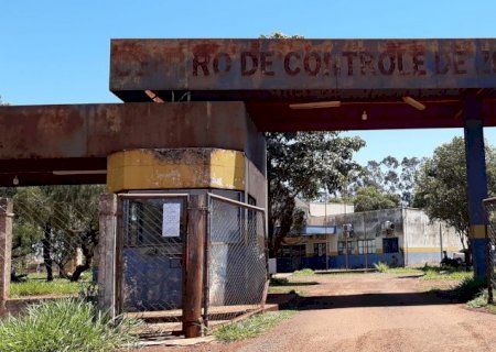 Com Aspecto de Abandono Centro de Zoonoses de Dourados Esta em Ruinas