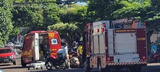 Taxista atravessa preferencial, bate em motociclista que morre no centro cirúrgico do HV