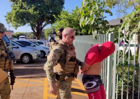 Operação policial mira quadrilha comandada de dentro da PED