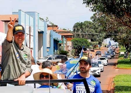 Riedel promete construir 50 mil novas casas