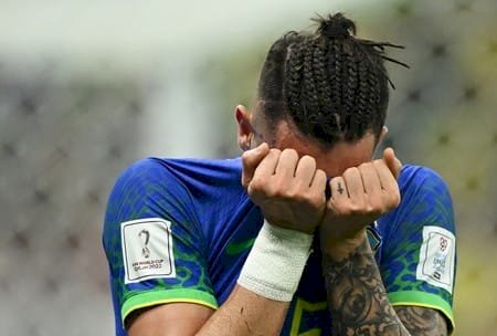 Exames apontam lesões, e Gabriel Jesus e Alex Telles estão fora da Copa do Mundo