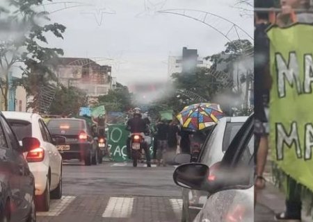 Policia Chega e Dispersa Marcha da Maconha em Campo Grande