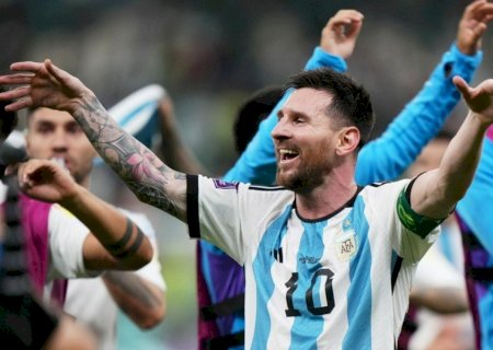 Messi brilha na vitória sobre a Croácia e vai em busca de título inédito na carreira