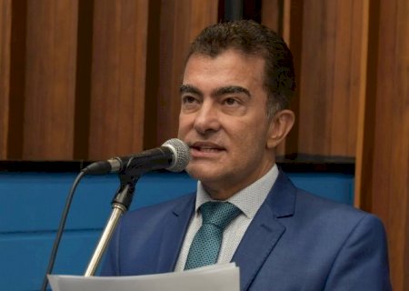 Projetos de Marçal protegem maternidade e cidadania