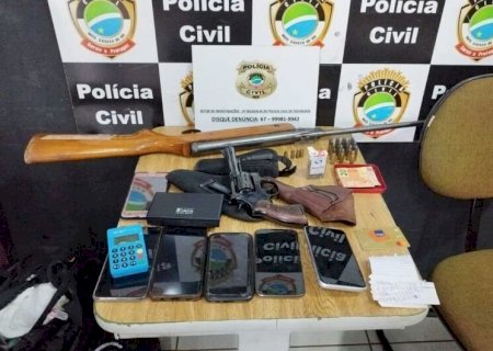 Preso por posse ilegal de arma de fogo vai responder em liberdade