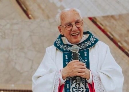 Monsenhor Jonas Abib, fundador da Canção Nova, morre aos 85 anos