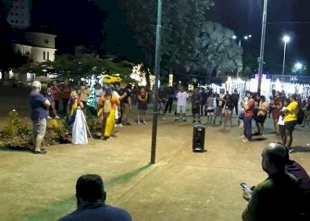 Terror em Brasília: ato pela democracia reúne movimentos e ativistas em Dourados