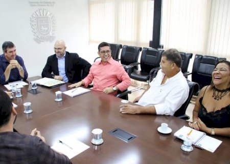 Riedel convoca 265 professores do concurso de 2022