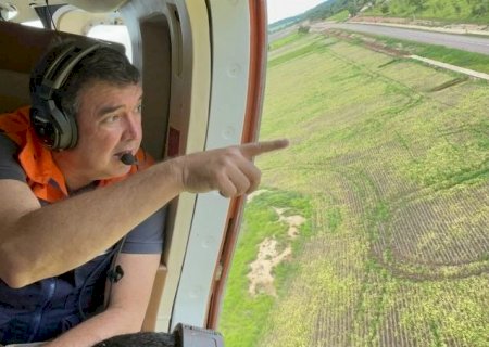 Riedel sobrevoa área afetada pelas chuvas na região de Bonito