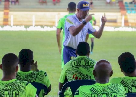 DAC busca liderança contra o Novo no Douradão