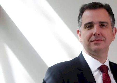 Rodrigo Pacheco é reeleito presidente do Senado