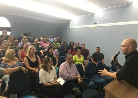 Secretário fala sobre novos desafios para a Educação