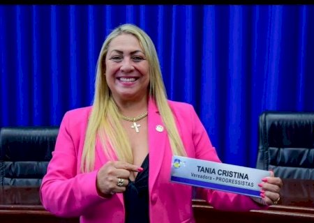 Empossada na Câmara, Tânia Cristina diz que realiza sonho de menina