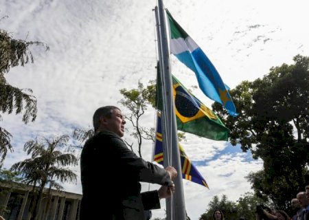 Em mensagem à Assembleia Legislativa, Eduardo Riedel reforça compromisso com municipalismo