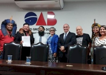 Ao receber carteira da OAB, indígena quer ser exemplo para jovens sem perspectivas