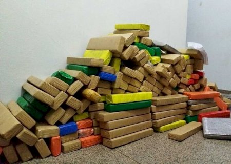 Após denúncia, polícia apreende quase 200 quilos de maconha e 'skunk'