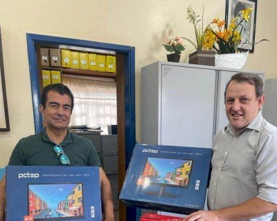 Recurso destinado por Marçal Filho garante computadores para escola no jardim Maracanã