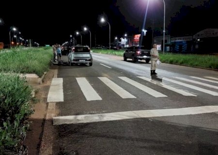 Mulher é internada em estado grave após ser atropelada em rodovia federal