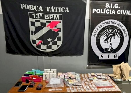 Indivíduo que utilizava estabelecimento comercial como ponto de venda de drogas é preso